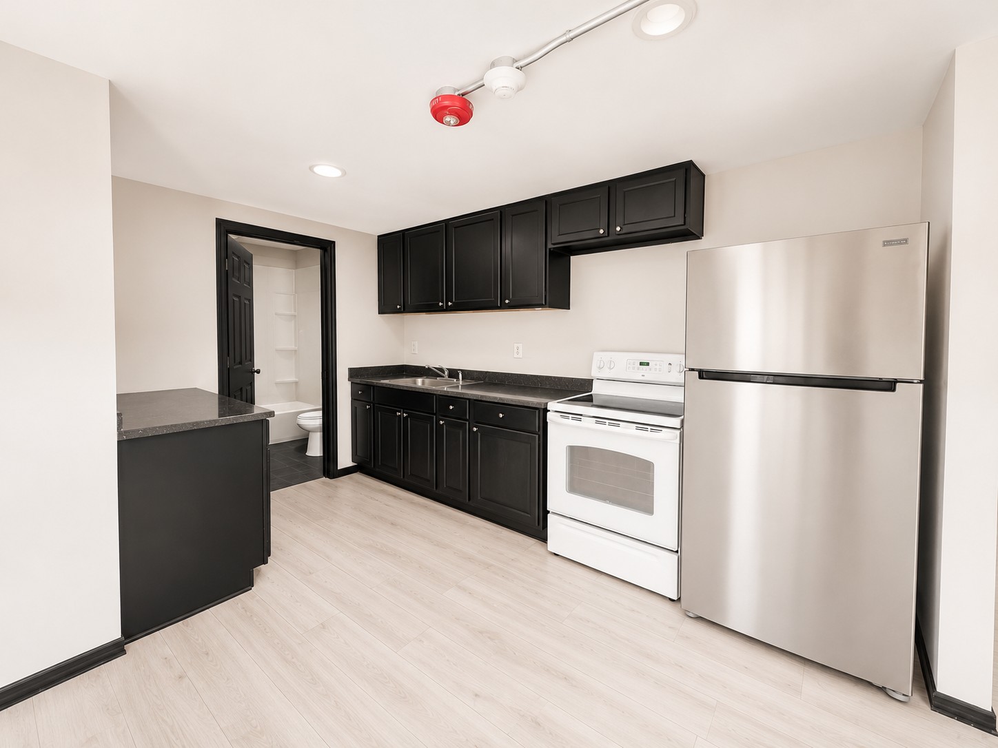 5763 Telephone Road - 4